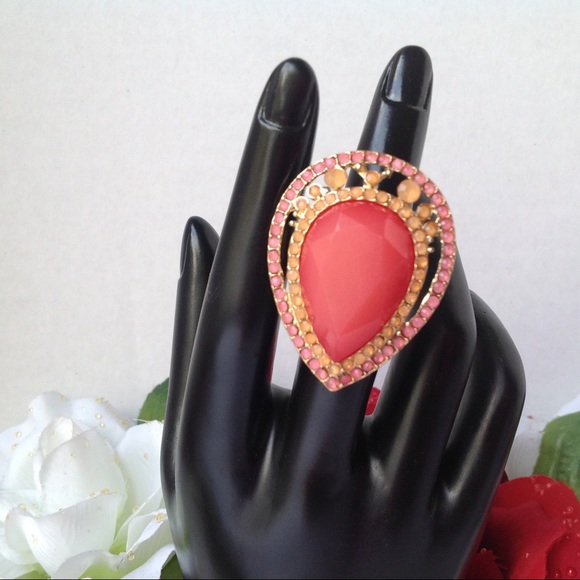 Teardrop Multi-Color Boho Style Statement Ring - Picture 3 of 11